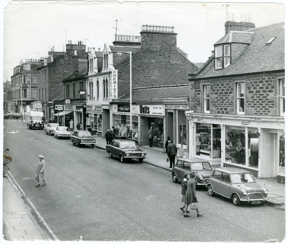 Broughty Ferry Dundee A shoppers paradise for unique clothing Prego