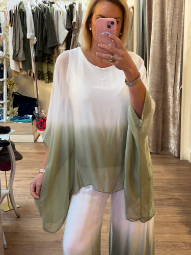 Carla Top Olive/White