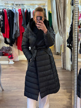 Load image into Gallery viewer, Dolly Long Puffer Black