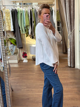 Load image into Gallery viewer, Amber Knit White