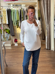 Amber Knit White