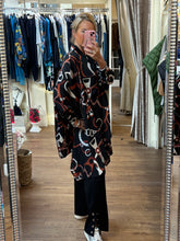 Load image into Gallery viewer, Malissa J Chain Shirt wf2612