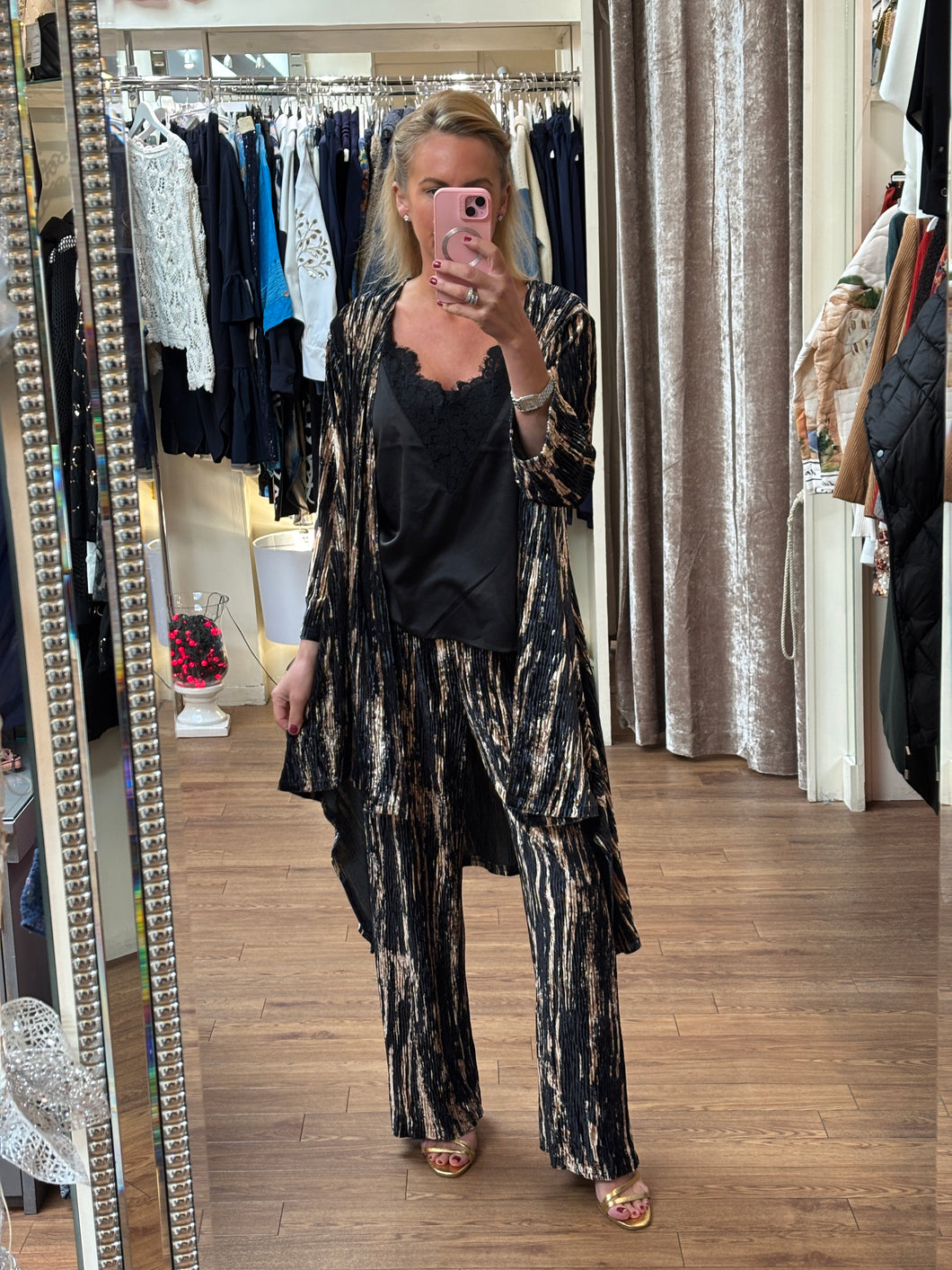 Malissa J Black/Gold Trousers ash48
