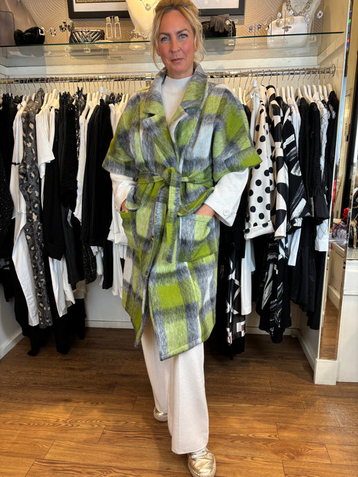 Short Sleeve Green Check Coat