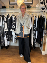 Load image into Gallery viewer, Black and Faux Fur Gilet