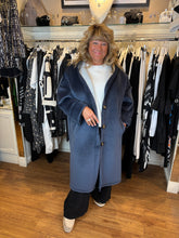 Load image into Gallery viewer, Sponge Coat Navy