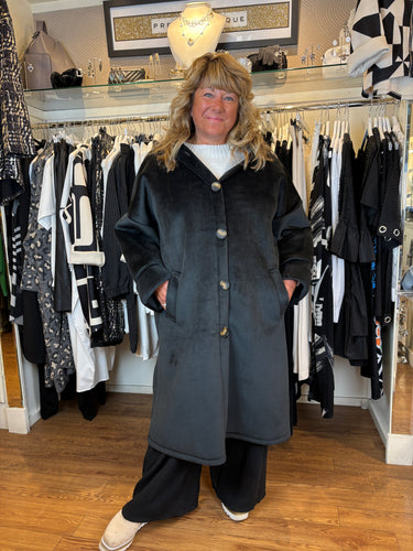 Sponge Coat Black