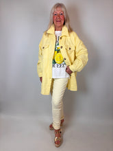 Load image into Gallery viewer, Quilted Jacket Yellow