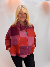 Load image into Gallery viewer, Zipped Jacket Red