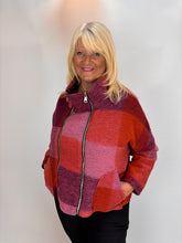Load image into Gallery viewer, Zipped Jacket Red